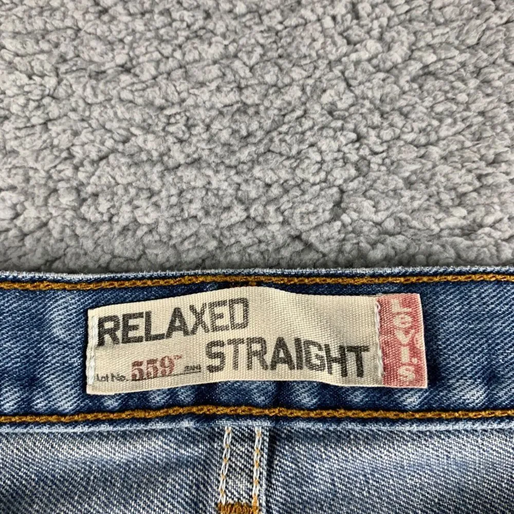 Levi's 559 Jeans Mens 38x32 Blue Relaxed Straight Destroyed Denim‎ Skater 38x31